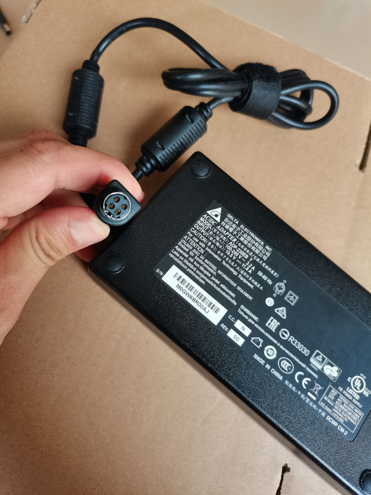 OEM Delta 230W 19.5V 11.8A ADP - Pc Gaming Msi review and price